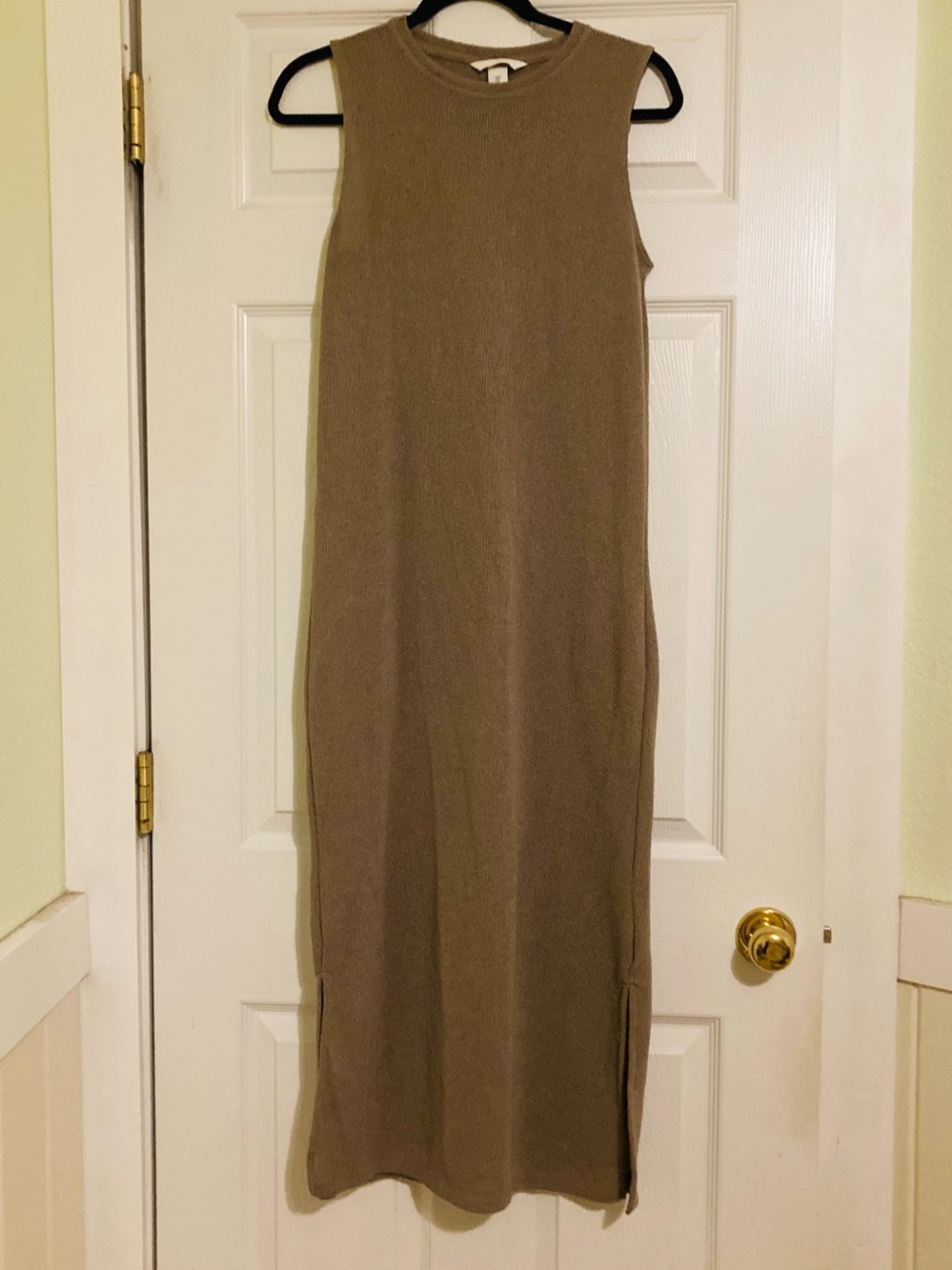 H&M Sleeveless Maxi Knit Dress
